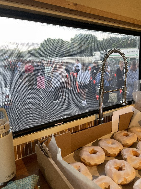 Golden Hour Mixer – 2 Hour Caravan Bar Experience